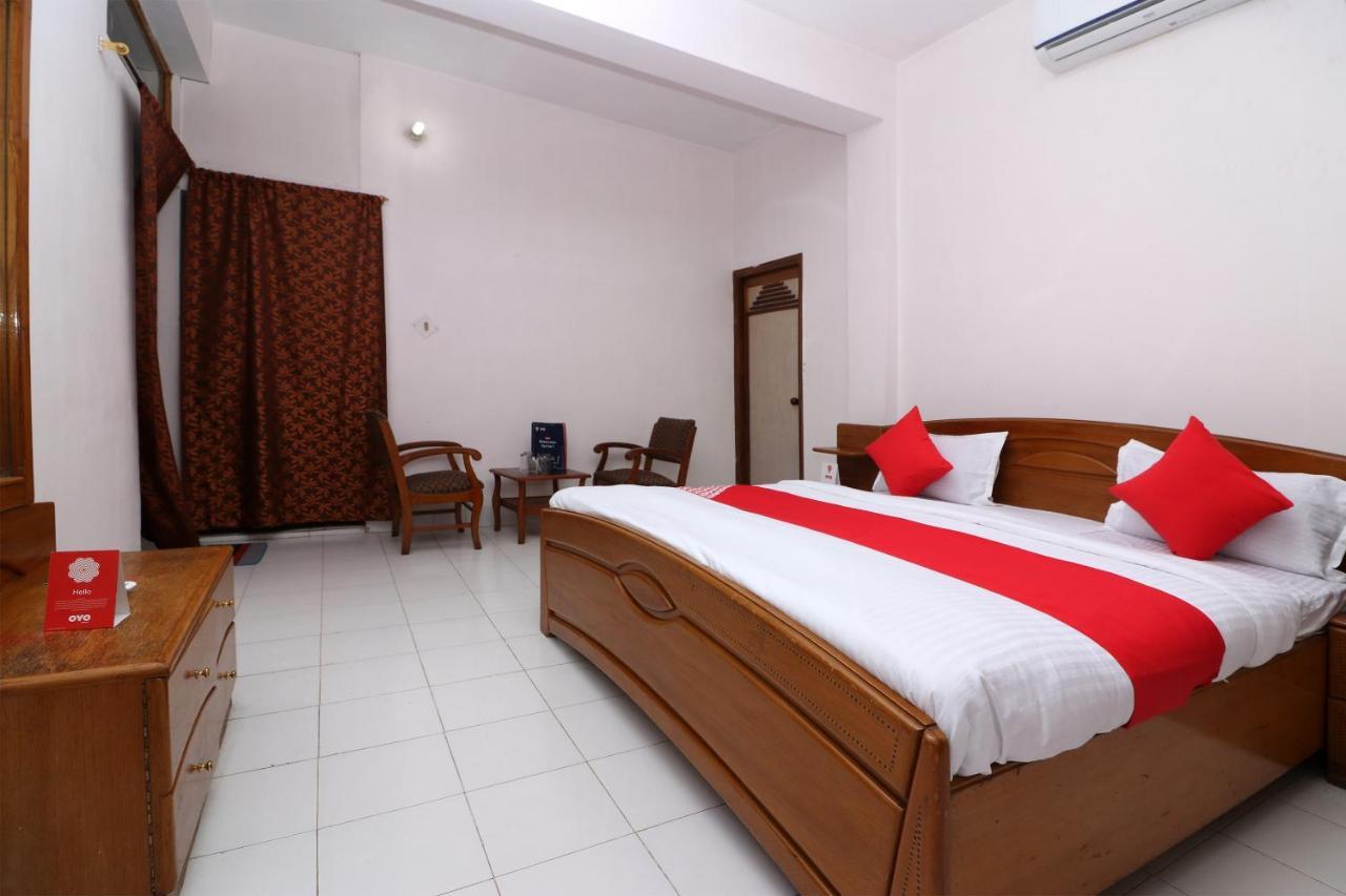Oyo 16112 Hotel Uruvela International Bodh Gaya Eksteriør billede