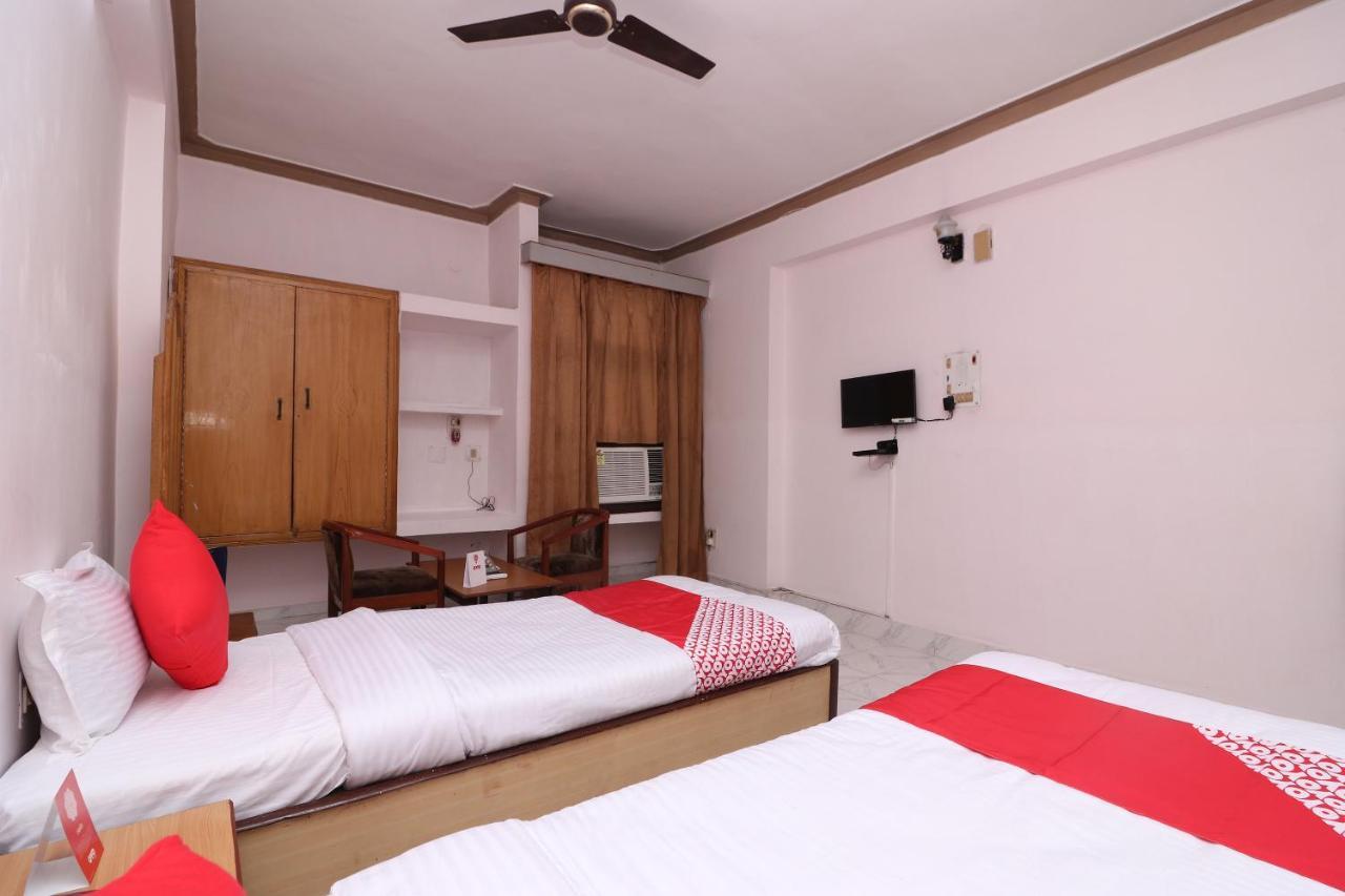 Oyo 16112 Hotel Uruvela International Bodh Gaya Eksteriør billede